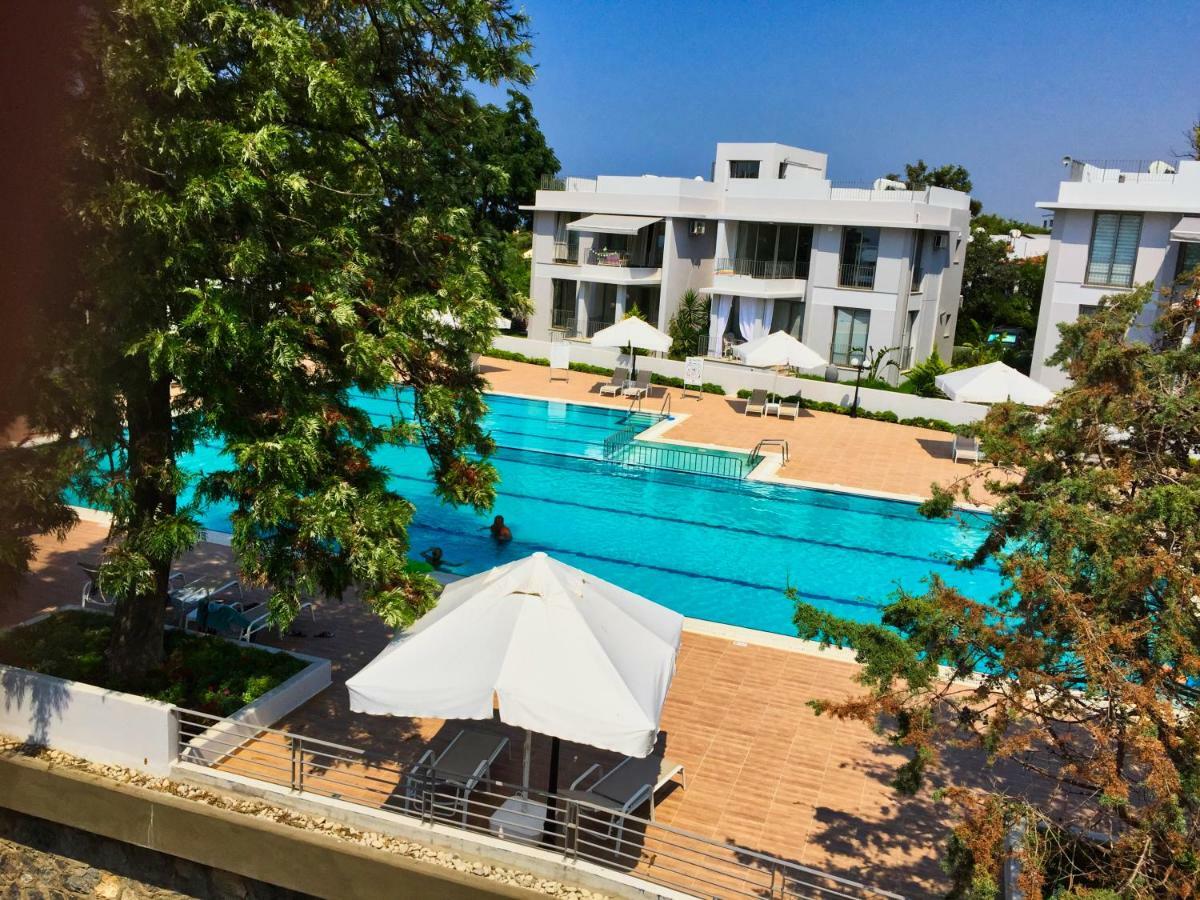 Milos Park Home - Alsancak Karavas  Ngoại thất bức ảnh